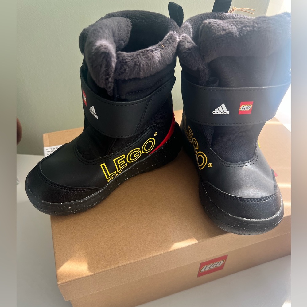 Brand New with Tags and Box. Adidas x Lego Snow boots Sz 9 Perfect for Snow